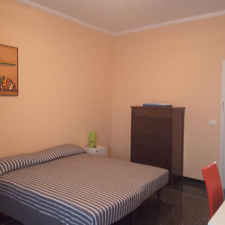 ジェノヴァ Dolce Notte, Near San Martino Hospital Bed & Breakfast エクステリア 写真