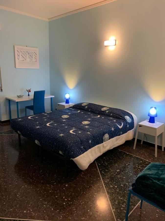 ジェノヴァ Dolce Notte, Near San Martino Hospital Bed & Breakfast エクステリア 写真